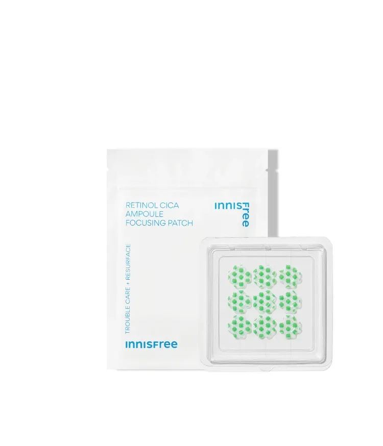 레티놀을 담은 트러블 집중케어 마이크로 에센스 팁이 달린 스팟 패치로 고민 부위 집중 케어. 피부 고민 부위에 작용해 확실하고 강력한 트러블 나이트 집중 케어까지! 트러블이 지나간 피부의 수분 진정케어까지 도와주는 이니스프리 레티놀 시카 앰플 포커싱 패치
