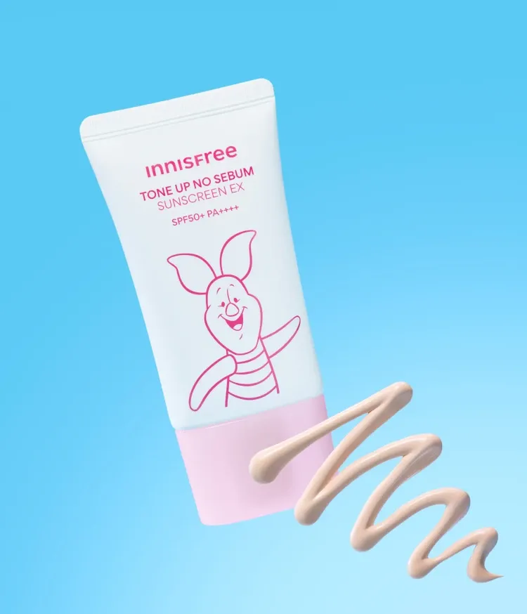 메이크업 베이스 겸용 24시간 보송하게 마무리되는 피지 컨트롤 포뮬러. 민감한 피부도 OK! 무기자차 베이스로 자극 없이 산뜻한 외출 전 필수 이니스프리 톤업 선크림 곰돌이푸 에디션