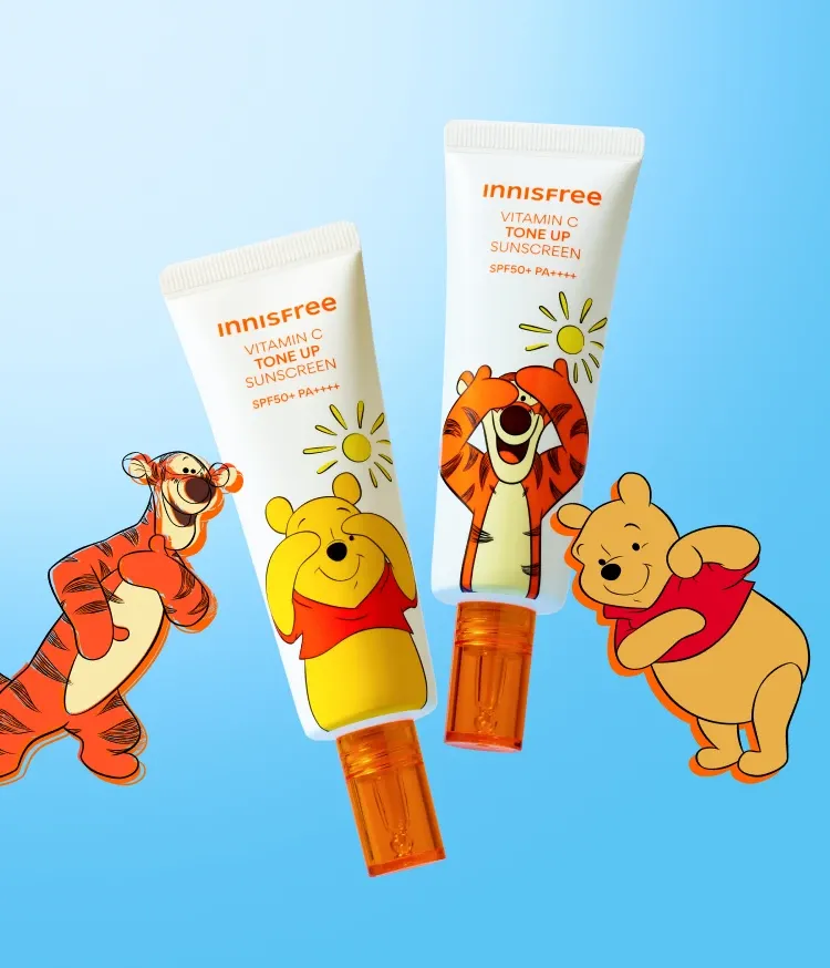 비타민C 성분으로 7일 만에 칙칙한 피부 톤과 잡티 개선 및 화사한 톤업 효과로 메이크업 베이스 겸용까지해주며 유기자차와 무기자차의 장점만 담은 혼합자차로서, 끈적임 없이 매끈하게 발리는 이니스프리 광노화 잡티케어 톤업 선크림