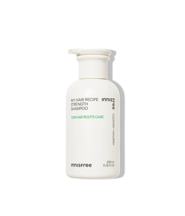 식물유래 계면활성제를 함유해 두피를 시원하고 개운하게 딥 클렌징 해주는 샴푸. 인삼추출물로 모근에 영양을 더하고 측백나무씨추출물로 건강한 두피 케어를, 생강추출물로 약해진 모발 강화까지 완성. 안자극 대체 테스트와 9무첨가로 더욱 깐깐한 샴푸. 이니스프리 마이 헤어 레시피 스트렝스 샴푸