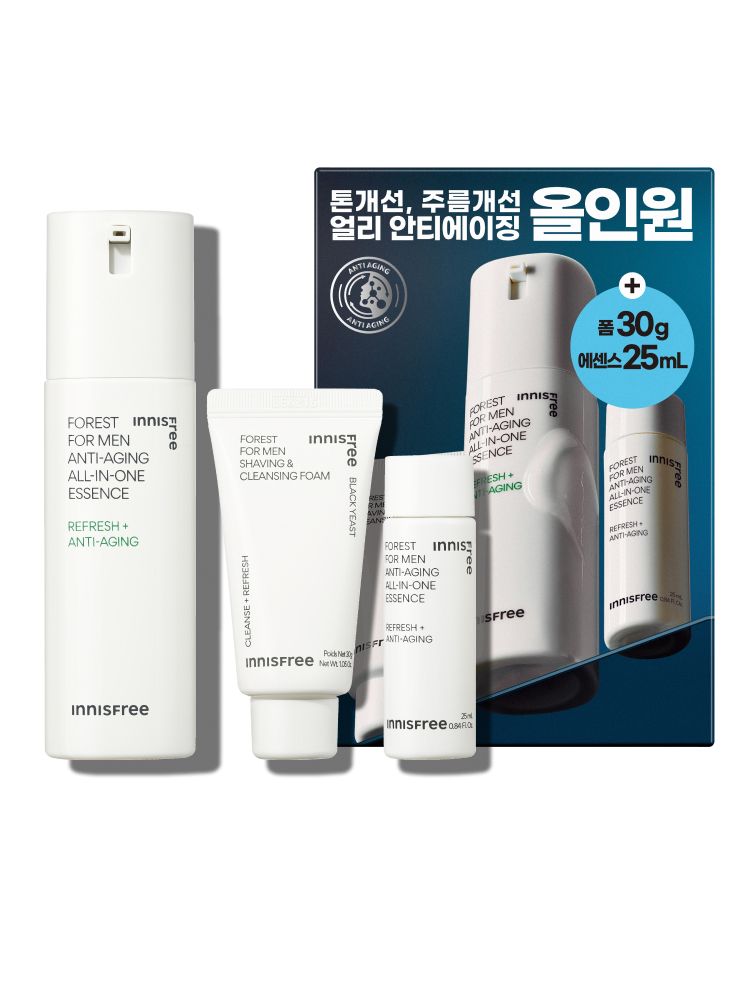 간편함을 선호하는 남성 피부에 최적화된 스킨케어 제품. 피지 케어부터 수분 공급까지 한 번에 해결하는 남성 전용 올인원 세트! 민감성 피부도 안심하고 쓰는 촉촉하고 산뜻한 마무리감이 매력적인 이니스프리 포레스트 포어 올인원 에센스 기획 세트