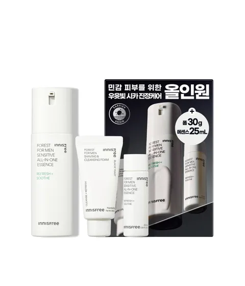 간편함을 선호하는 남성 피부에 최적화된 스킨케어 제품. 피지 케어부터 수분 공급까지 한 번에 해결하는 남성 전용 올인원 세트! 민감성 피부도 안심하고 쓰는 촉촉하고 산뜻한 마무리감이 매력적인 이니스프리 포레스트 포어 올인원 에센스 기획 세트