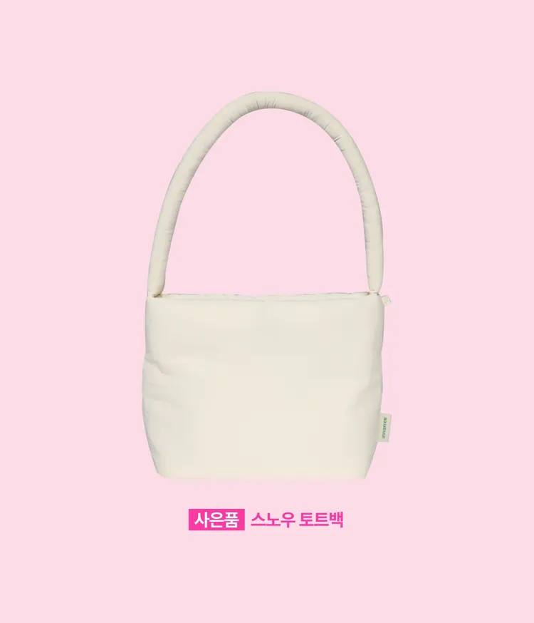 레티놀 시카, 레티놀 그린티 PDRN, 밀크 에센스의 성분을 각각 담은 프리미엄 하이드로겔 마스크